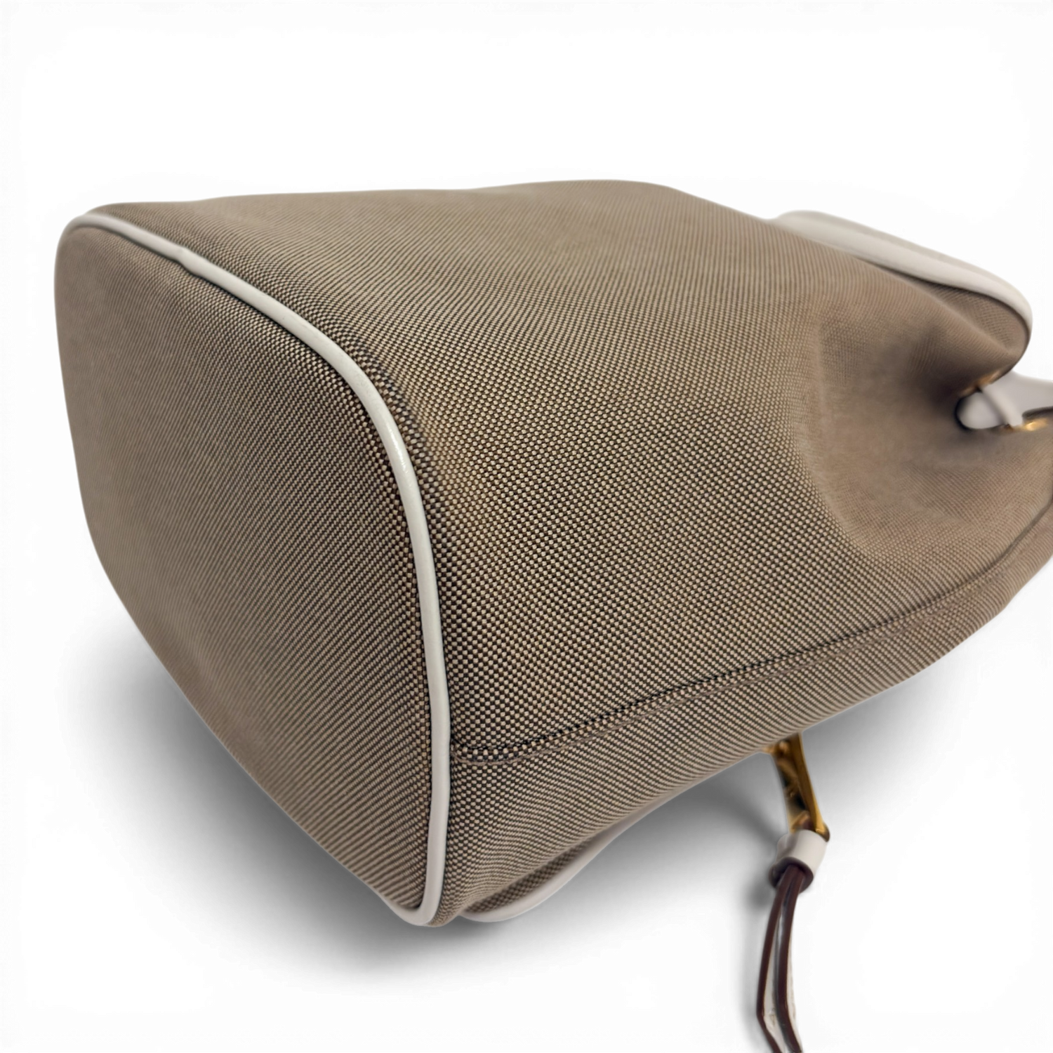 Canvas Bucket Bag Beige
