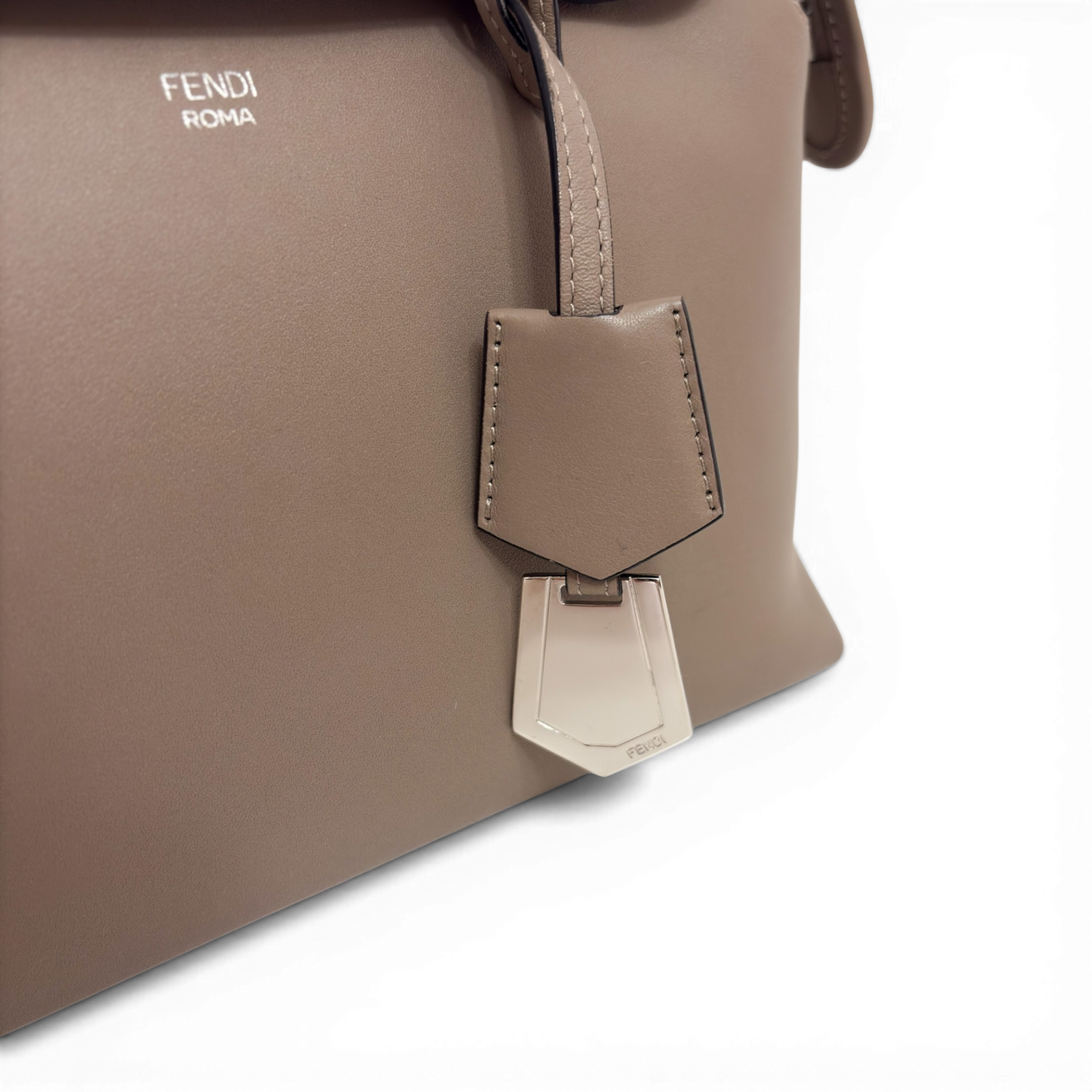 Vitello Dolce Medium By The Way Boston Bag Tortora