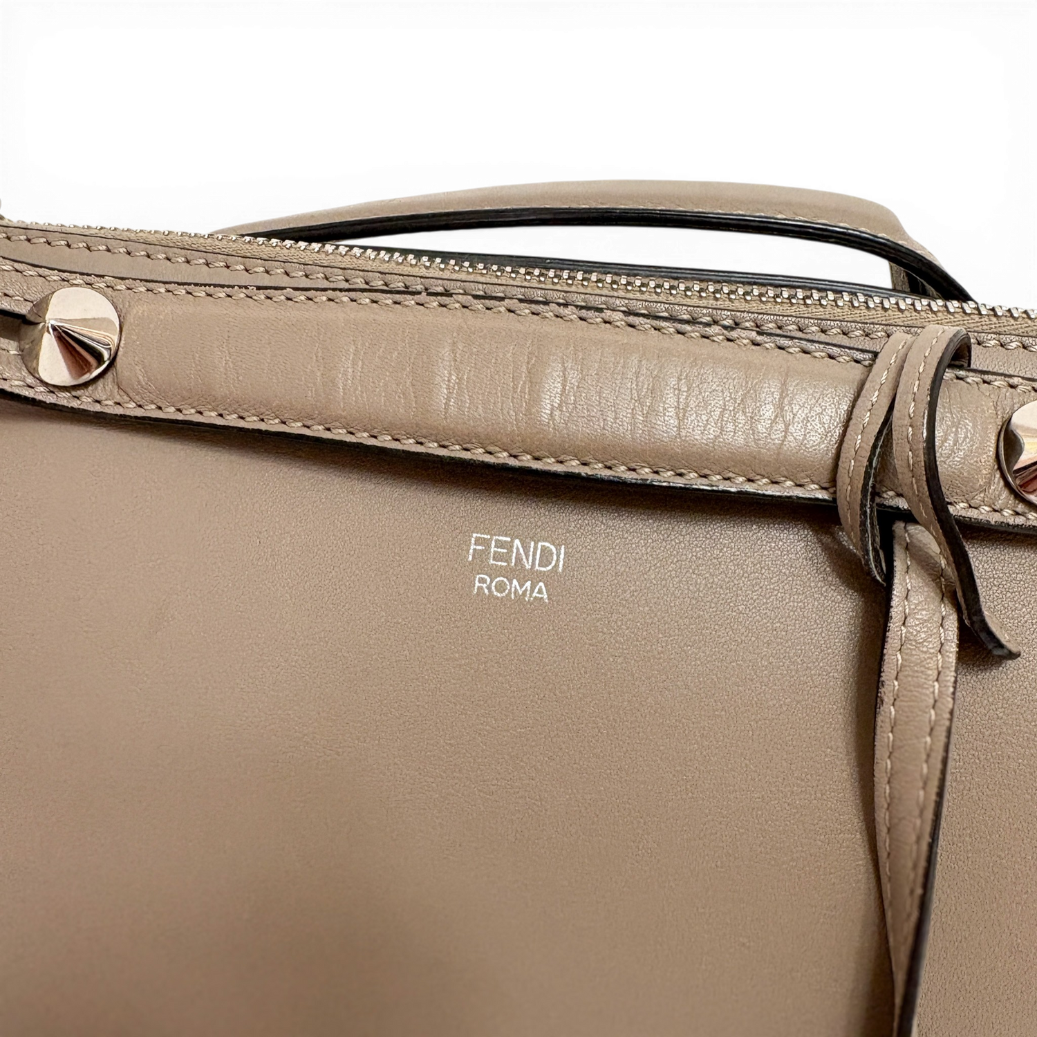 Vitello Dolce Medium By The Way Boston Bag Tortora