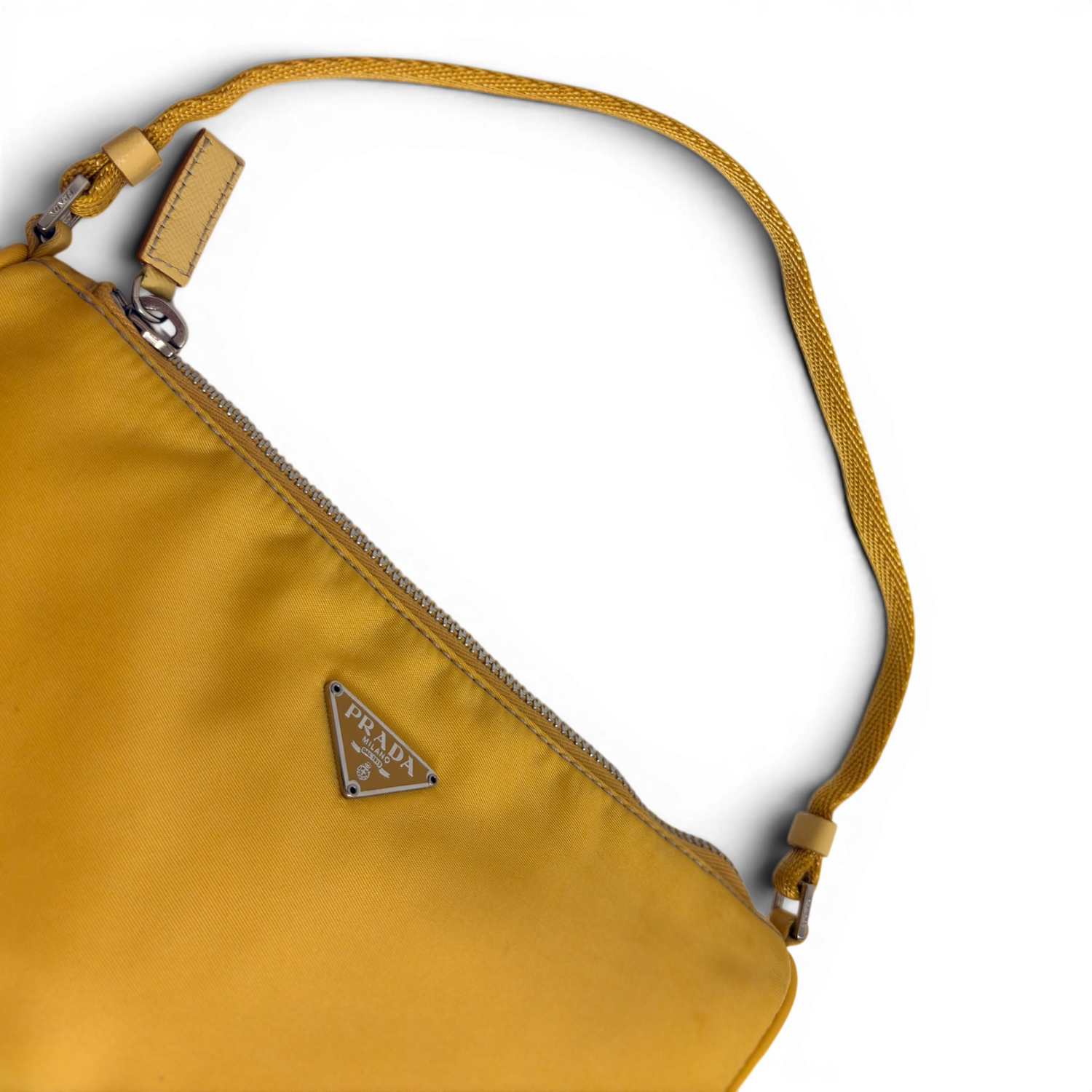 Nylon Vela Pouch Cedro Yellow