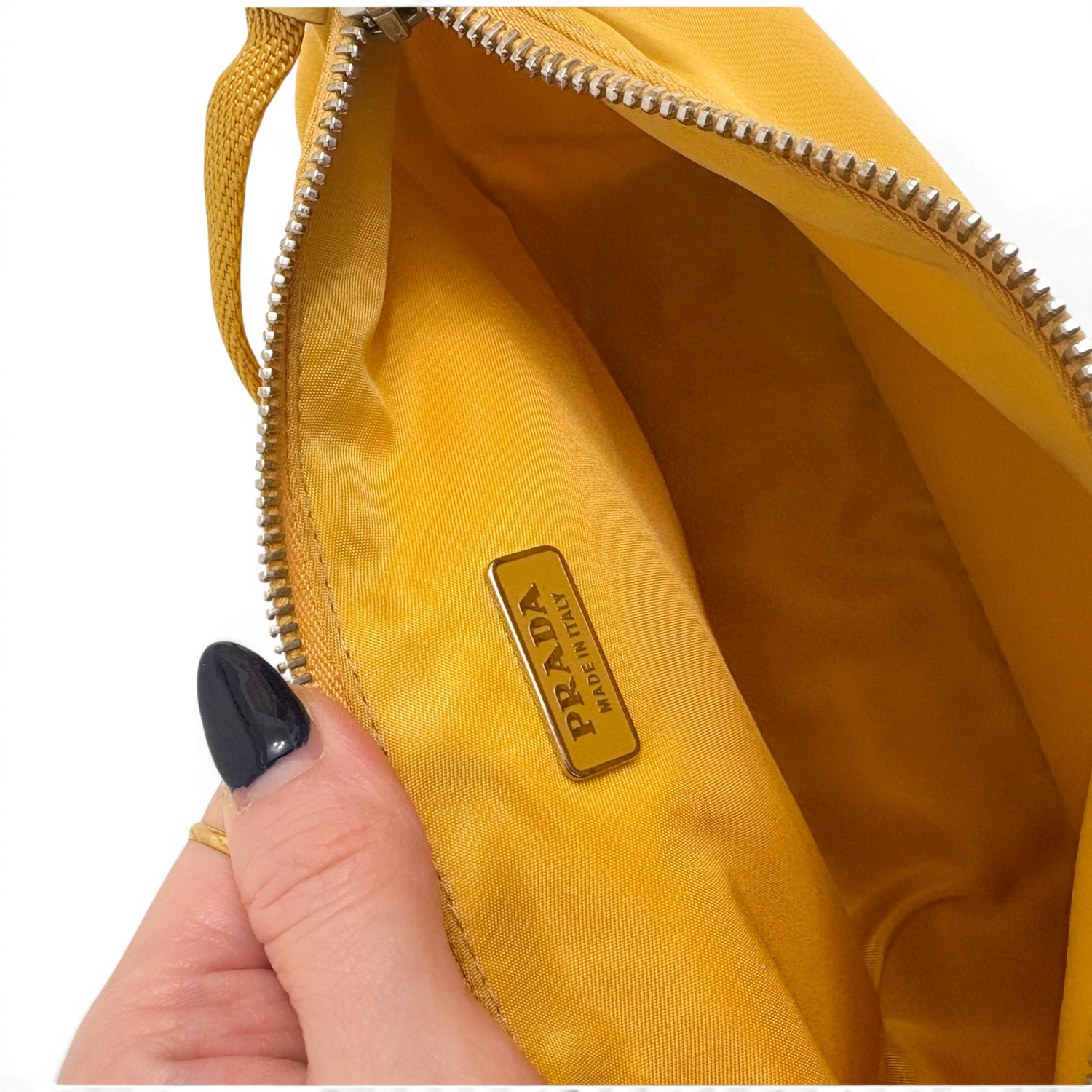 Nylon Vela Pouch Cedro Yellow