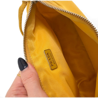 Nylon Vela Pouch Cedro Yellow