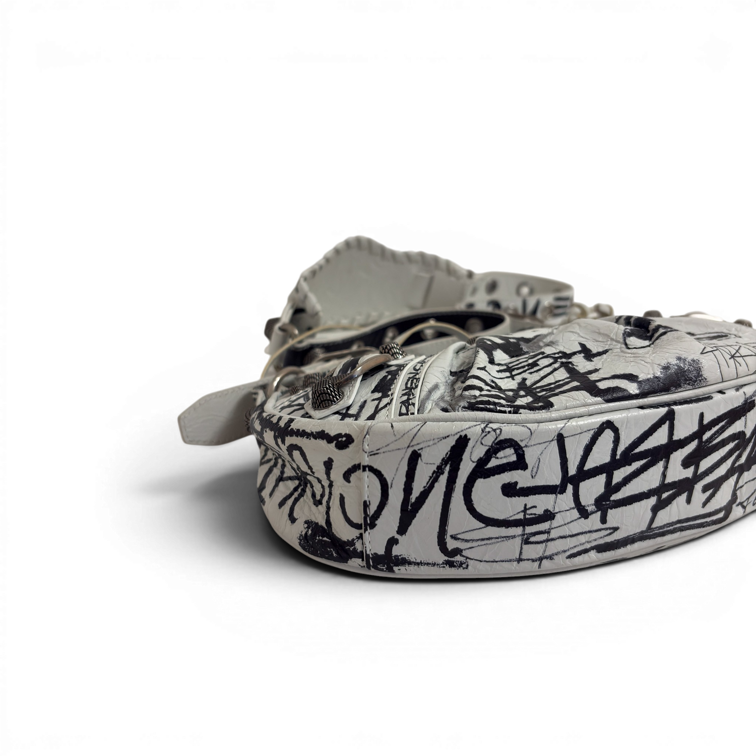Agneau Arena Graffiti Le Cagole Shoulder Bag XS White Black