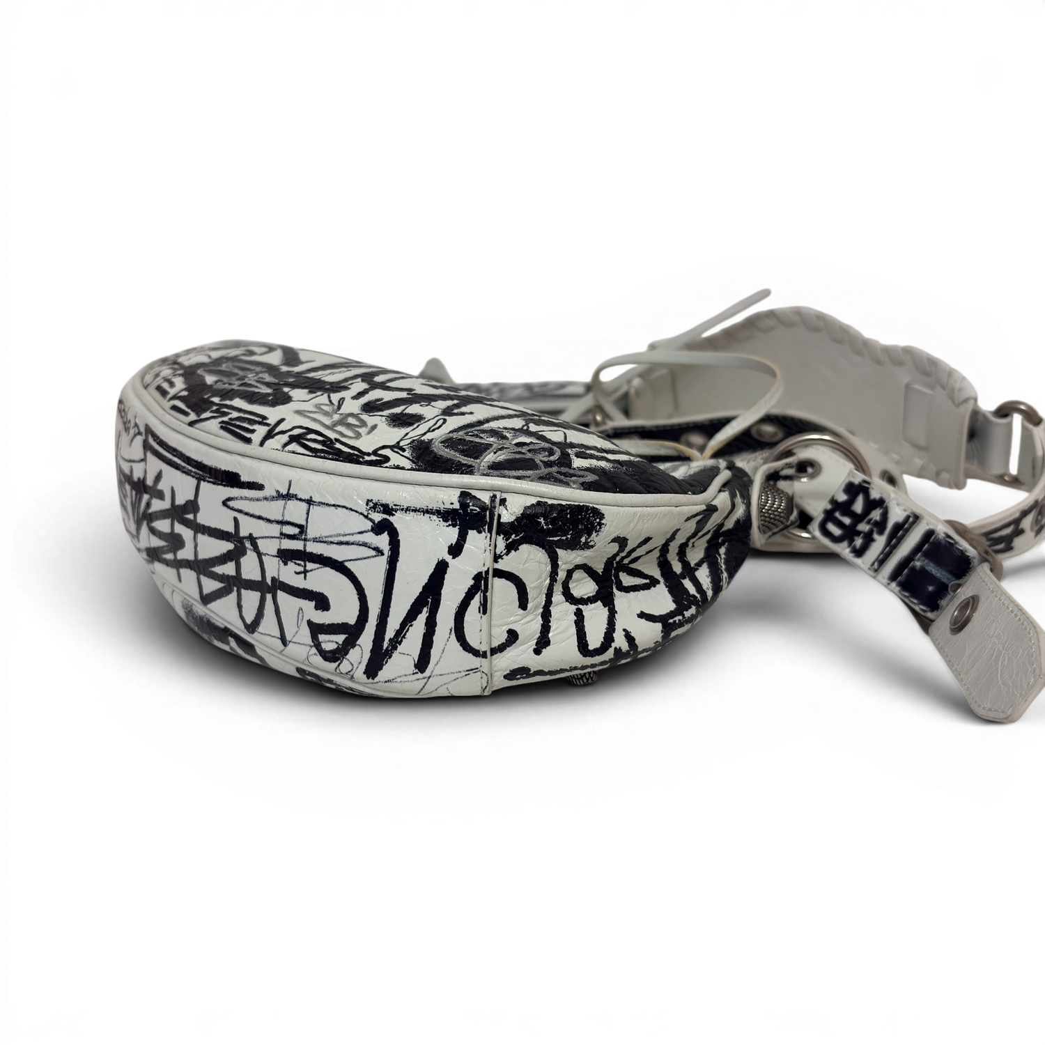 Agneau Arena Graffiti Le Cagole Shoulder Bag XS White Black